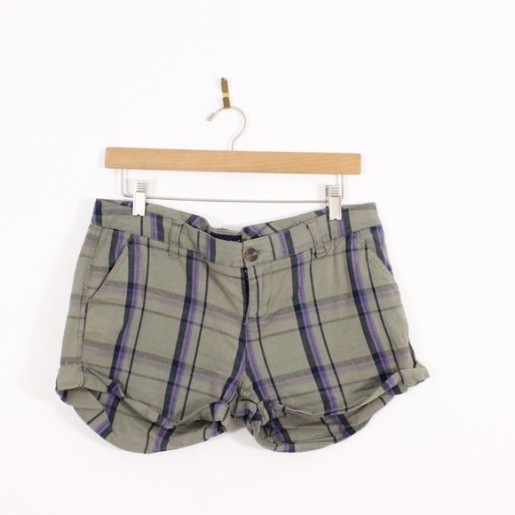 *Bluenotes Plaid Green Shorts - Picture 1 of 3